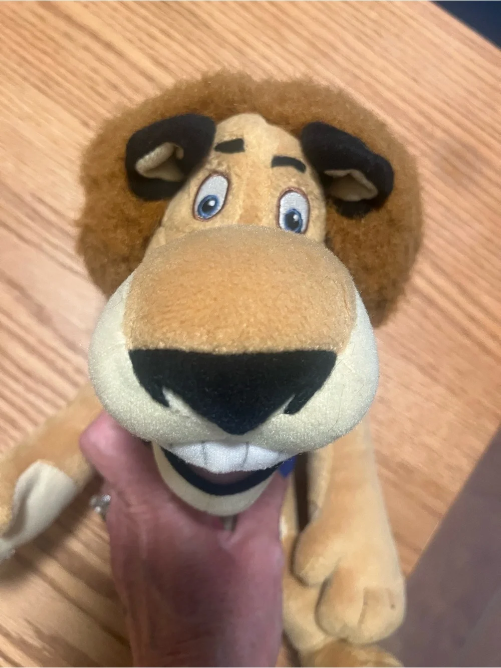 Madagascar Escape 2 Africa Alex - The Lion Plush-Dreamworks